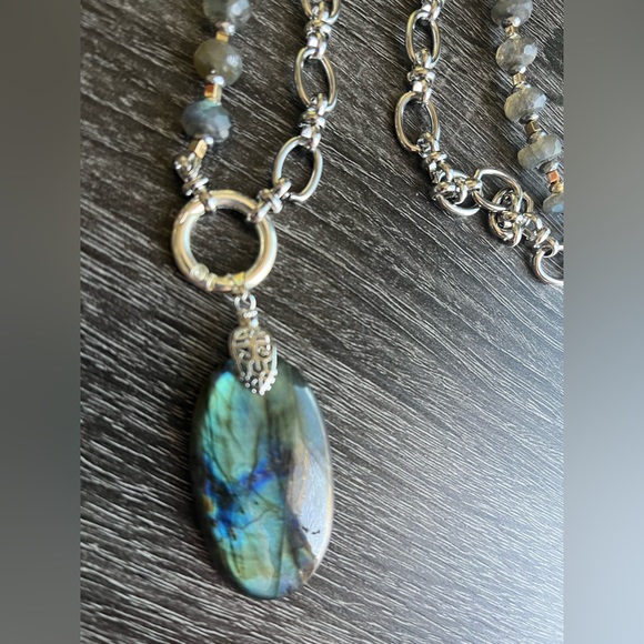 Women labradorite necklace - Picture 2 of 4